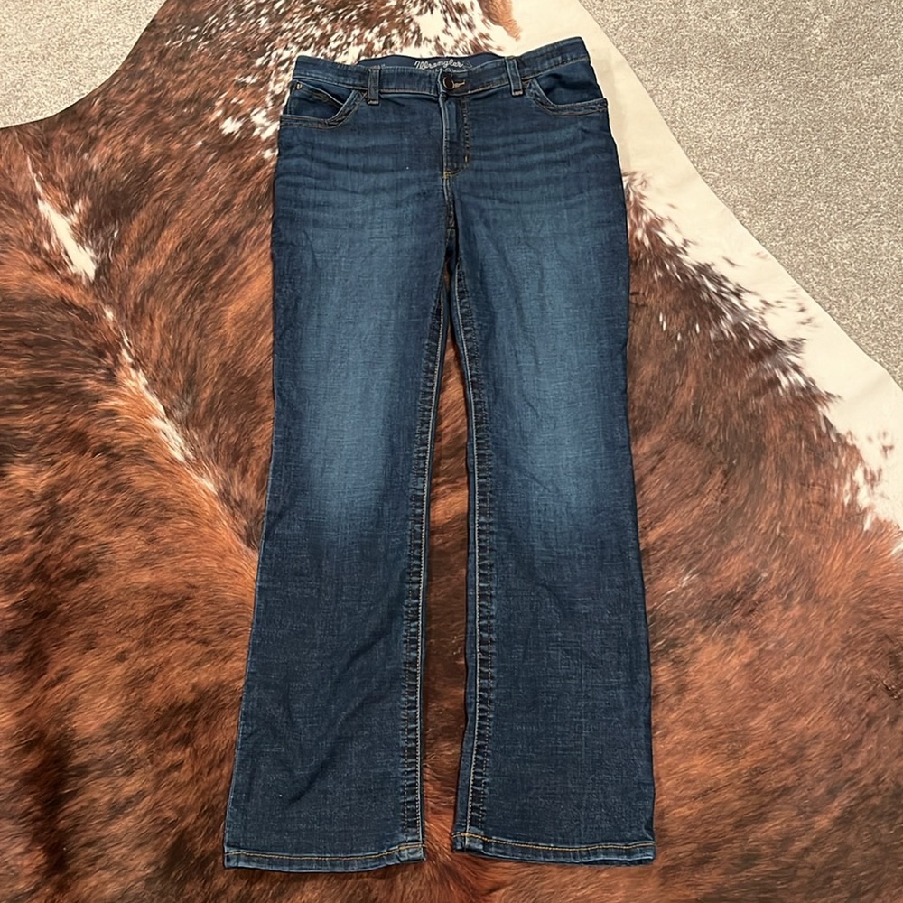 Wrangler Women’s Lovette Ultimate Riding Bootcut Jeans
